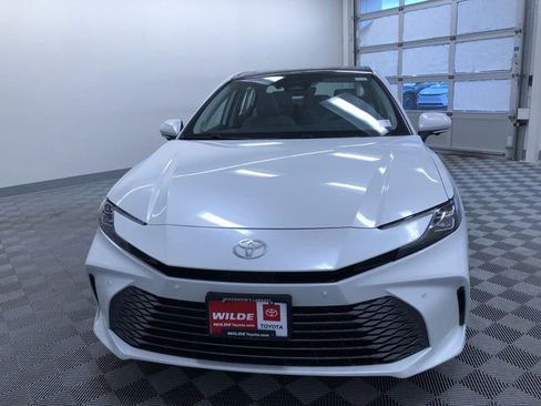 New 2026 Toyota Camry XLE image 6