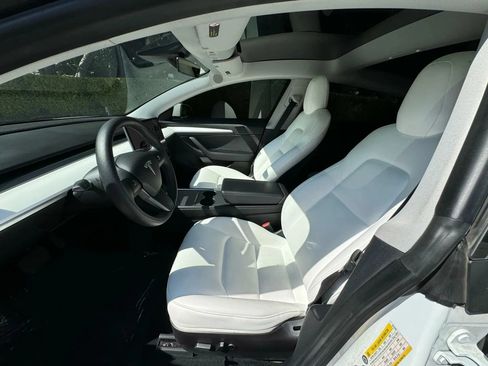 Used 2021 Tesla Model 3 Performance AWD/4WD image 4