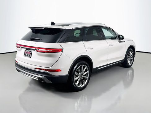 Used 2022 Lincoln Corsair FWD w/ Premium Package image 5