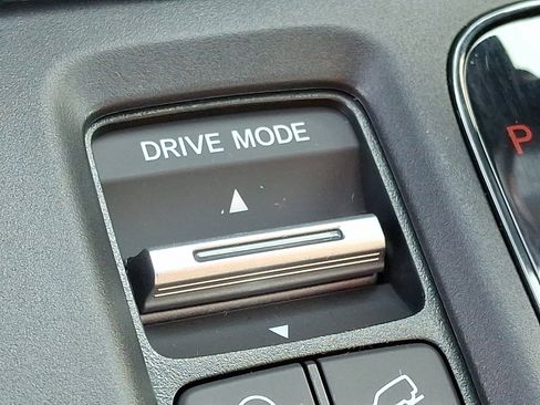 Used 2026 Honda CR-V EX-L image 24