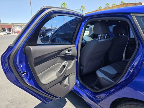 Used 2014 Ford Focus ST image 15