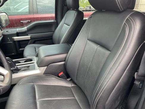 Used 2020 Ford F150 Lariat w/ Equipment Group 502A Luxury AWD/4WD image 3