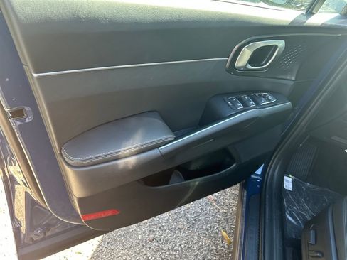 New 2026 Kia Sorento S image 28