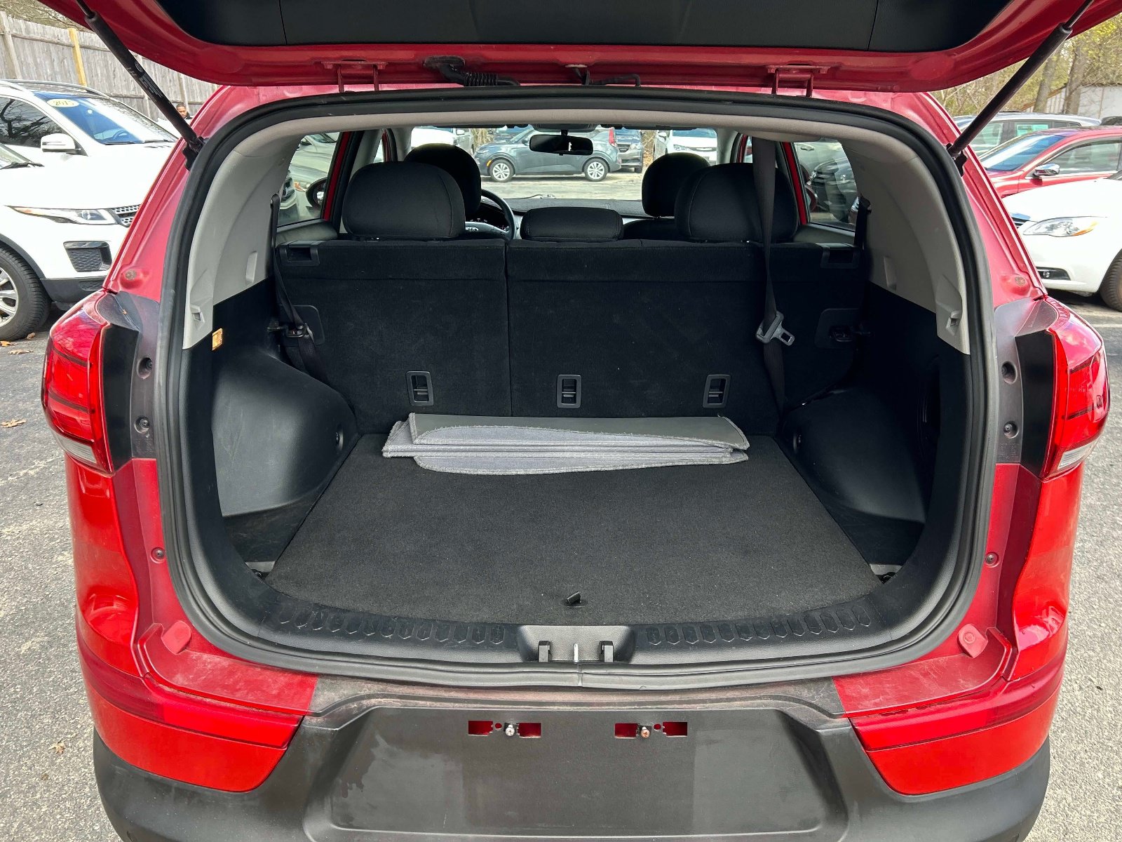 Used 2014 Kia Sportage LX FWD image 12