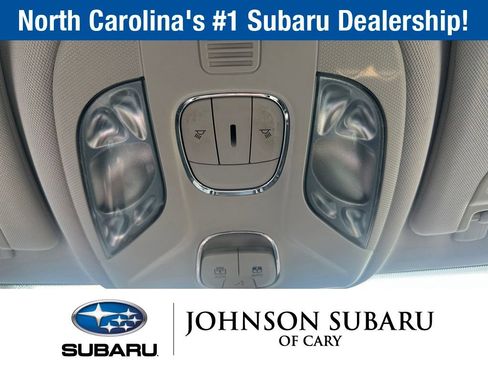 Used 2018 Jeep Compass Latitude FWD image 14