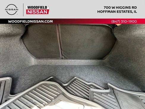 Certified 2023 Nissan Sentra SR w/ SR Premium Package FWD image 18