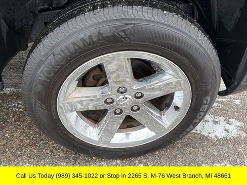 Used 2017 RAM 1500 Express AWD/4WD image 13