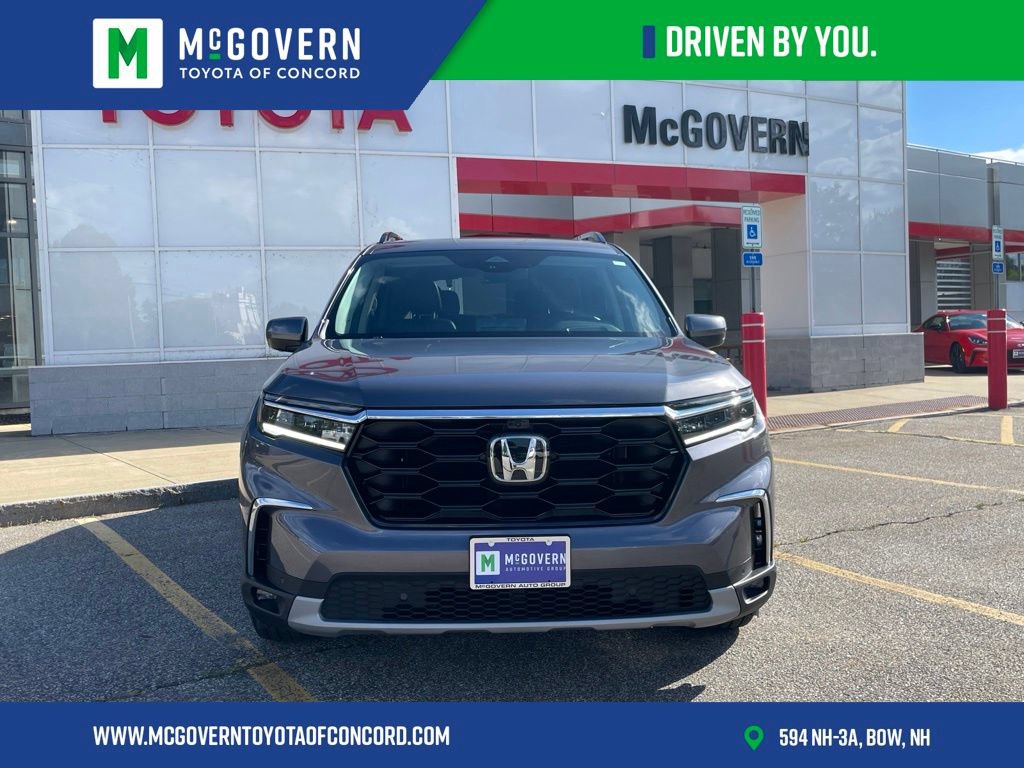 Used 2025 Honda Pilot Elite image 8