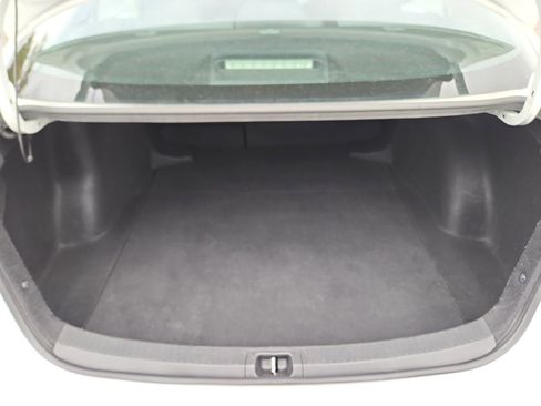 Used 2021 Toyota Corolla SE image 35