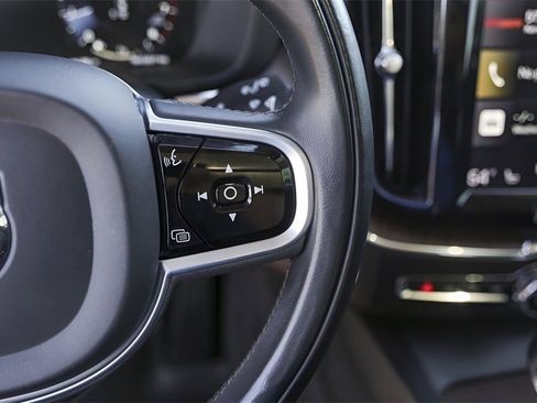 Used 2020 Volvo XC60 T5 Inscription w/ Protection Package Premier image 16