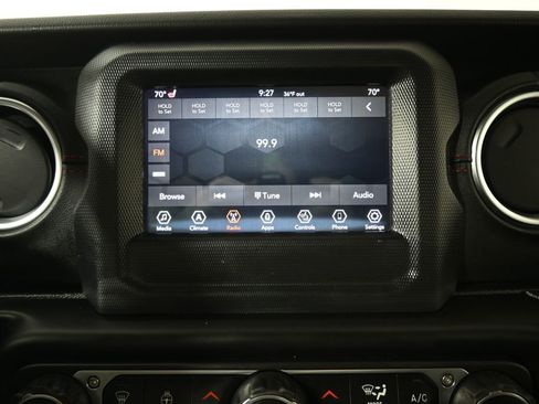 Used 2020 Jeep Wrangler Unlimited Rubicon w/ Quick Order Package 28Y Recon AWD/4WD image 28