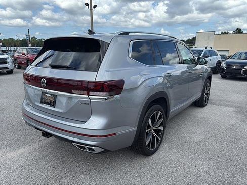 New 2026 Volkswagen Atlas SEL Premium R-Line image 6