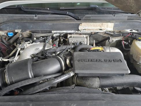 Used 2019 Chevrolet Silverado 3500 W/T w/ WT Convenience Package AWD/4WD image 5