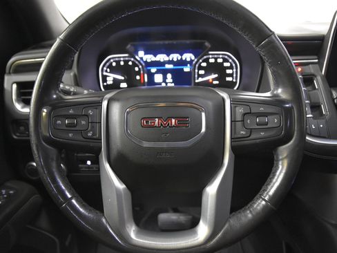 Used 2021 GMC Yukon SLT w/ SLT Luxury Plus Package RWD image 18