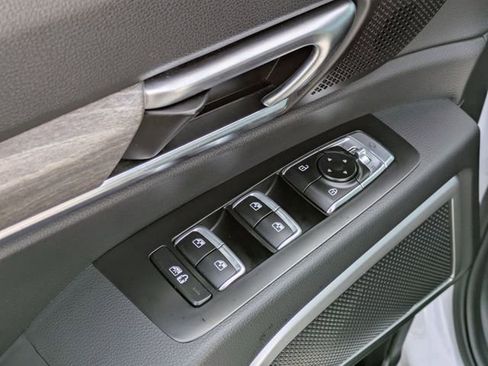 Used 2022 Kia Telluride EX w/ EX Premium Package image 13