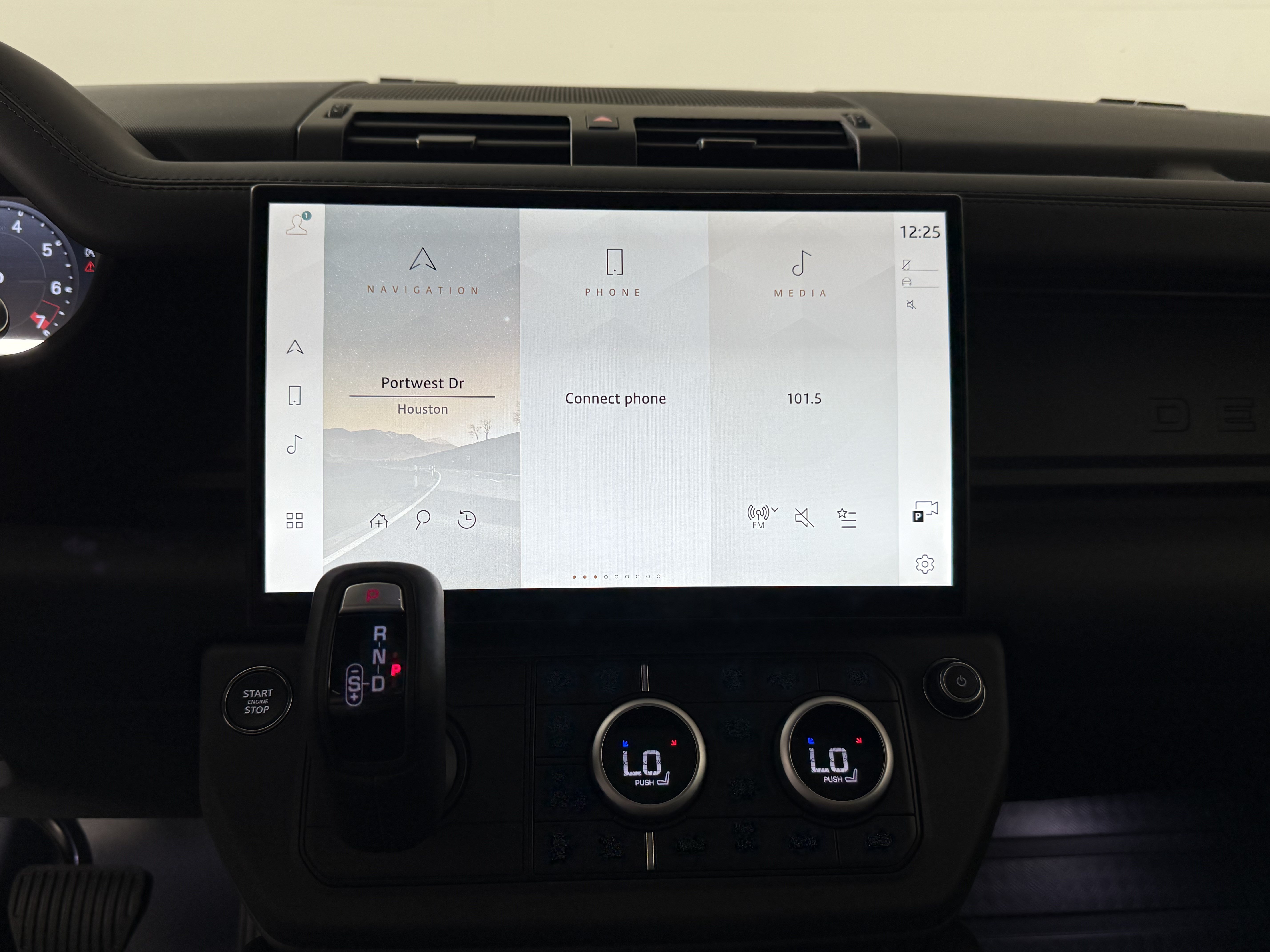 New 2026 Land Rover Defender 110 S AWD/4WD image 17