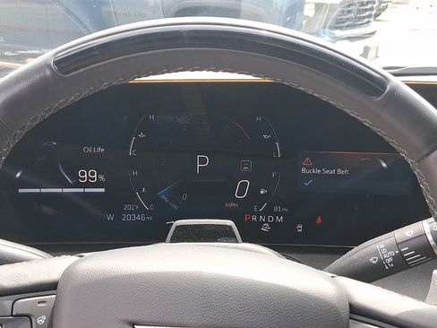 Used 2025 Cadillac CT5 Premium Luxury RWD image 8