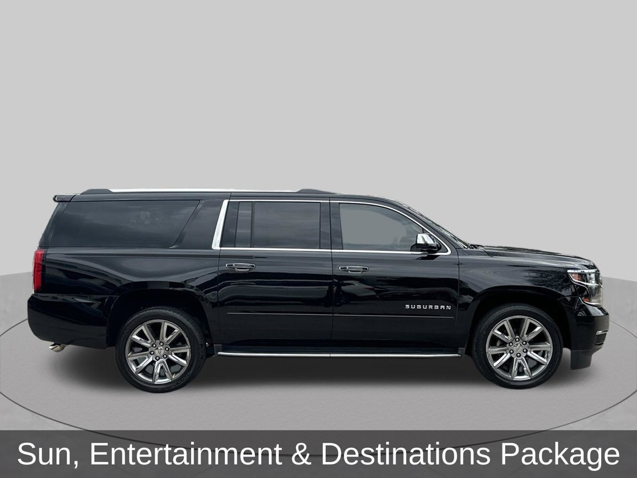 Used 2019 Chevrolet Suburban Premier RWD image 6