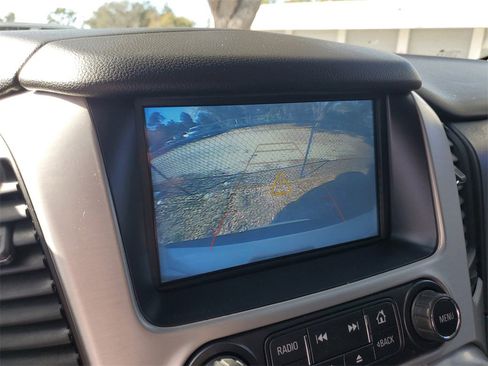 Used 2019 GMC Yukon SLT image 32