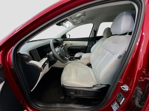 Used 2025 Hyundai Tucson SEL AWD/4WD image 13