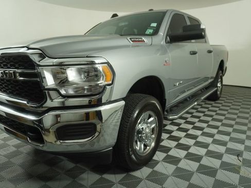 Used 2022 RAM 2500 Tradesman image 3