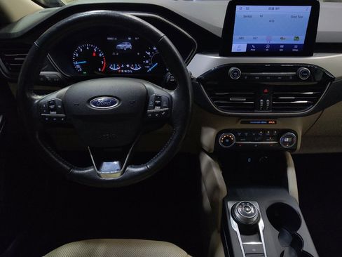 Used 2020 Ford Escape SEL FWD image 22