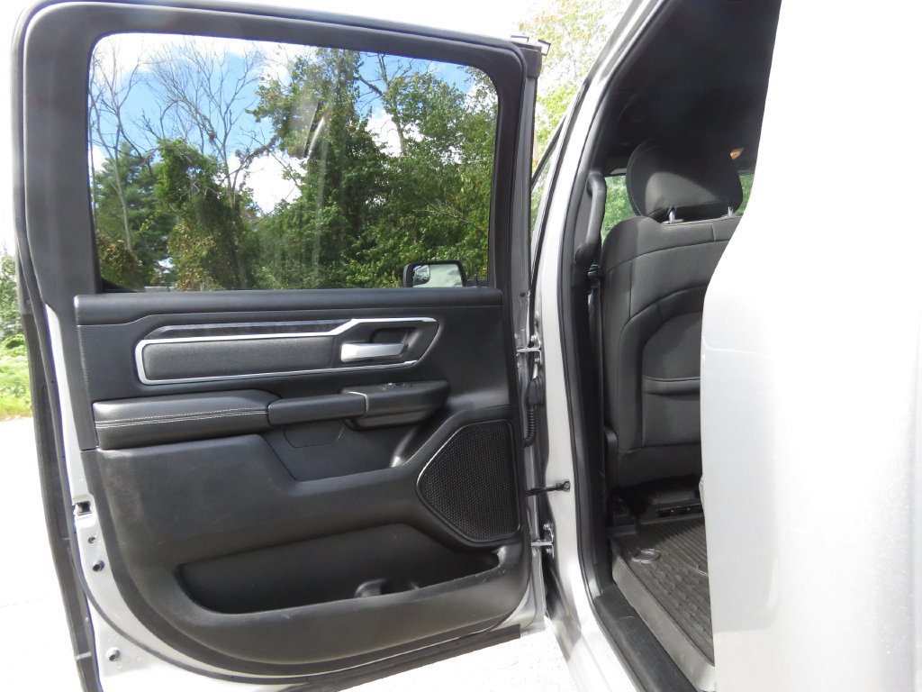Used 2019 RAM 1500 Big Horn AWD/4WD image 18