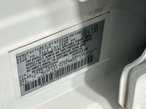 Used 2025 Nissan Sentra SV w/ All-Weather Package FWD image 12