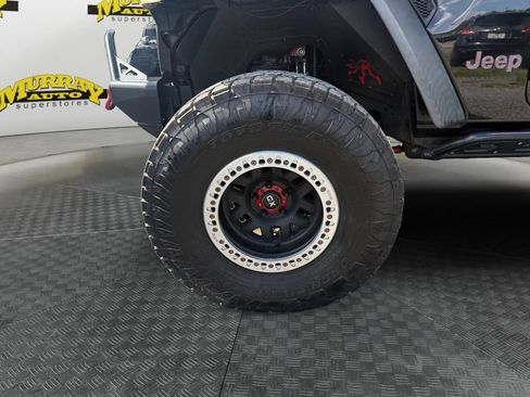 Used 2020 Jeep Wrangler Unlimited Rubicon AWD/4WD image 14