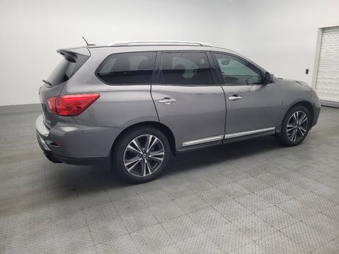 Used 2017 Nissan Pathfinder Platinum w/ Cargo Package image 10