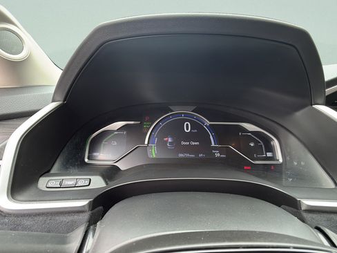 Used 2018 Honda Clarity Touring image 19