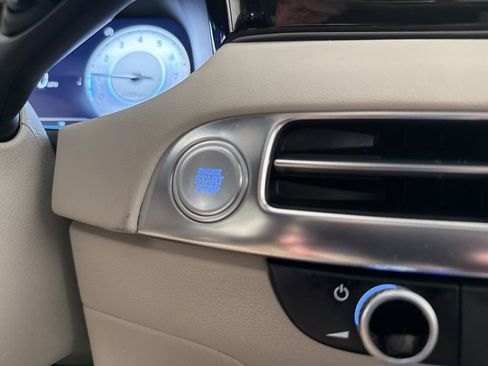 Used 2024 Hyundai Palisade Calligraphy image 33