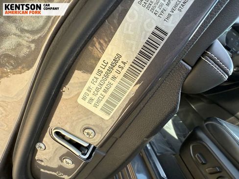 Used 2024 Jeep Grand Cherokee L Overland w/ Trailer Tow Package image 46