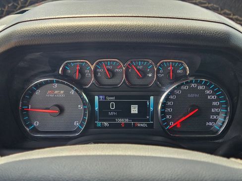 Used 2020 Chevrolet Tahoe LT w/ Z71 Midnight Edition AWD/4WD image 21