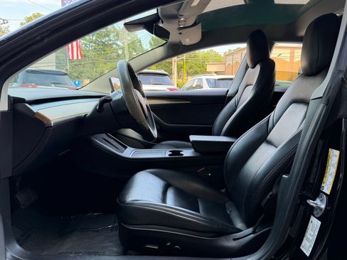 Used 2022 Tesla Model 3 Long Range AWD/4WD image 24