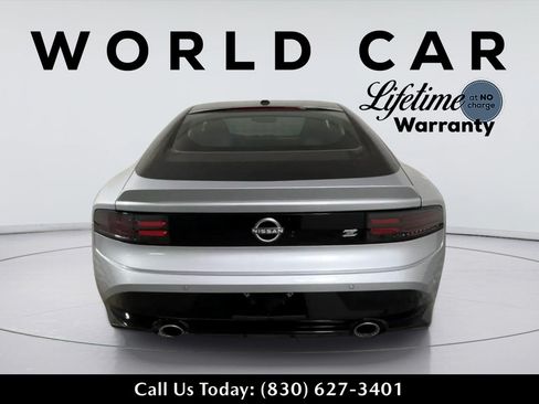 Used 2025 Nissan Z Performance w/ Floor Mat Package RWD image 4