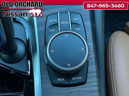 Used 2022 BMW 530i xDrive w/ Convenience Package image 16