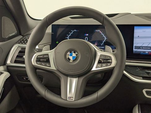Used 2026 BMW X5 xDrive40i w/ M Sport Package AWD/4WD image 18