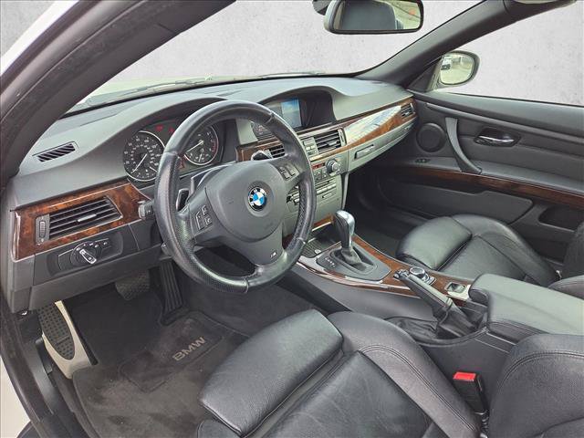 Used 2011 BMW 328i Convertible RWD image 10