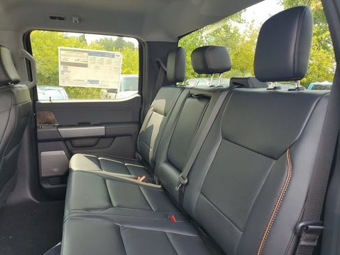 New 2026 Ford F250 Lariat w/ Chrome Package AWD/4WD image 32