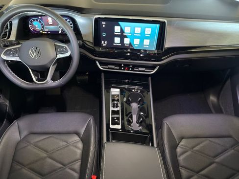 New 2026 Volkswagen Atlas Cross Sport SE FWD image 23