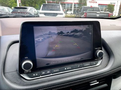 Certified 2023 Nissan Rogue S AWD/4WD image 19