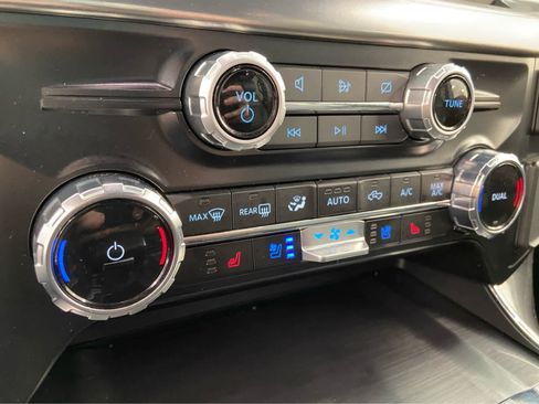 Used 2023 Ford F150 Lariat w/ Equipment Group 502A High AWD/4WD image 36