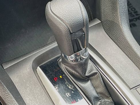 Used 2021 Honda Civic LX image 16