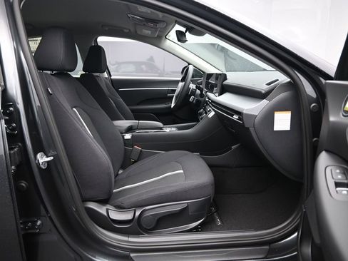 New 2026 Hyundai Sonata Blue FWD image 28