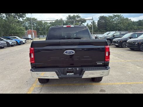 Used 2023 Ford F150 XLT image 26