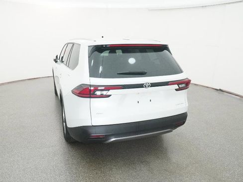 New 2026 Toyota Grand Highlander Limited image 76