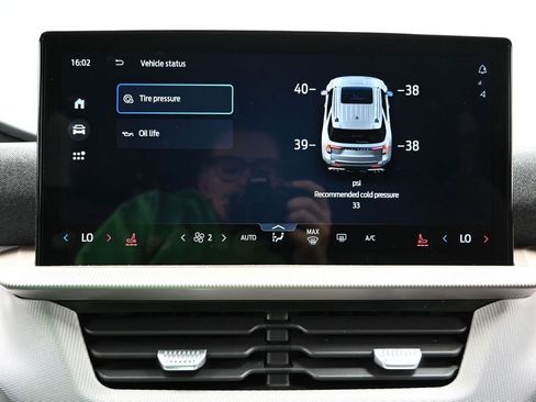 New 2026 Ford Explorer Active image 37