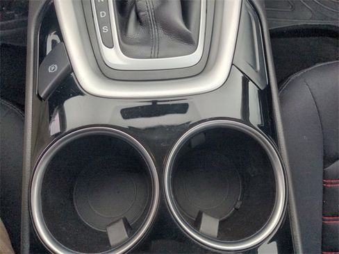 Used 2013 Ford Fusion SE image 25