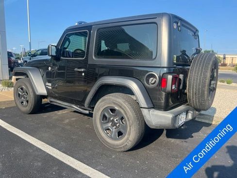 Used 2020 Jeep Wrangler Sport AWD/4WD image 8